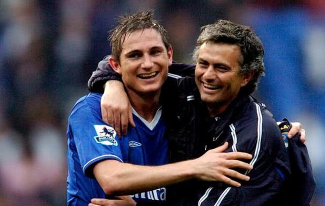 风光之下危 风光之下危