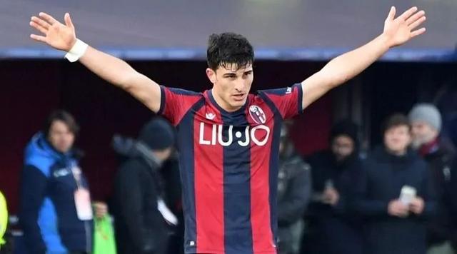 受到万千球 受到万千球