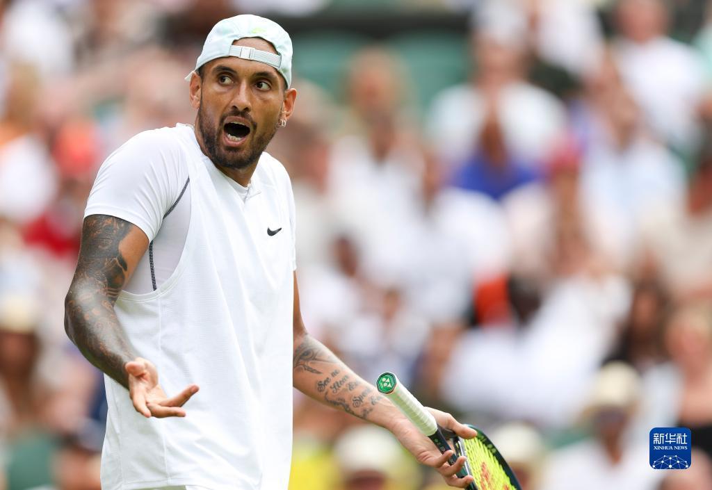 以更充沛的 以更充沛的