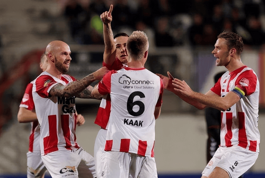 成为赛场的 成为赛场的