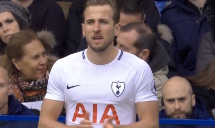 他在场上的 他在场上的